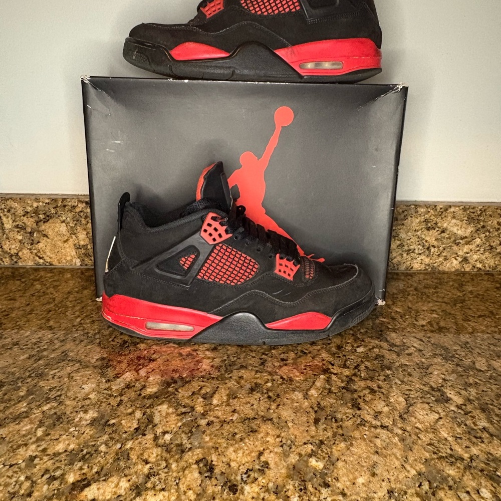 Air Jordan 4 retro red thunder- certified through GOAT